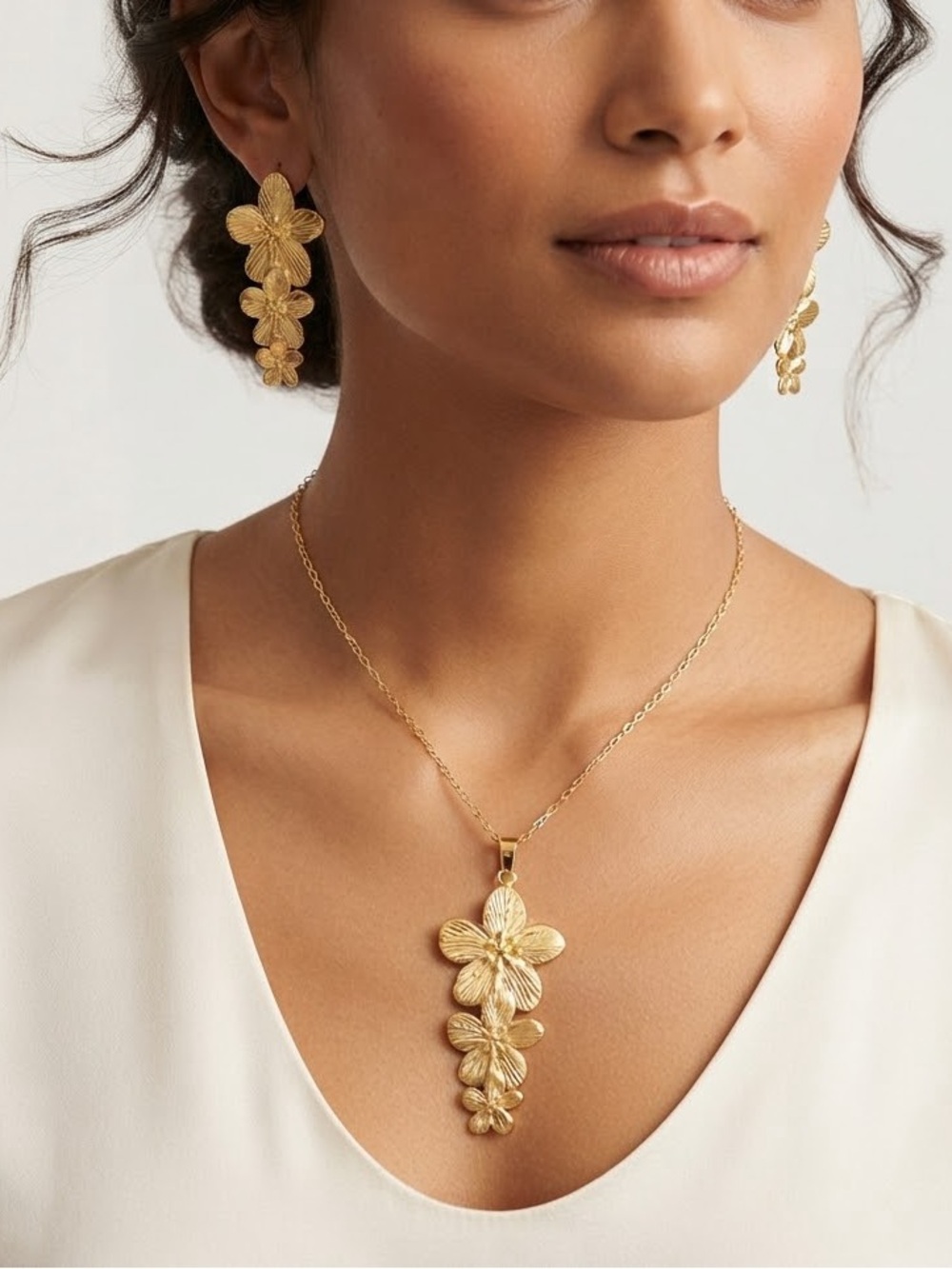 Gold Floral Pendant Necklace and Earrings Set - Women Jewelry